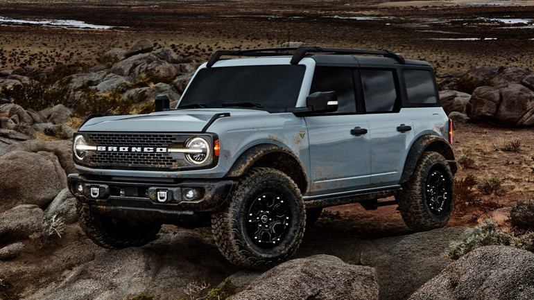 Top Rough Country Accessories for your Ford Bronco